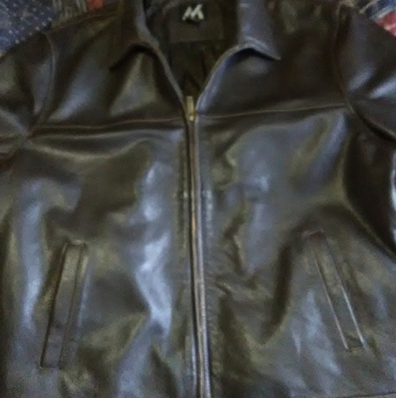Real Leather Jacket - Picture 7 of 8